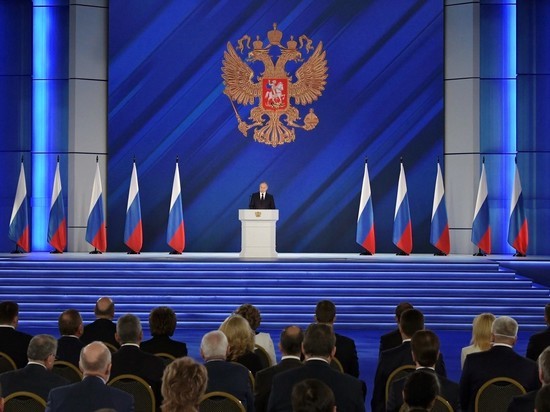 Песков высказался о дате послания Путина Федеральному собранию
