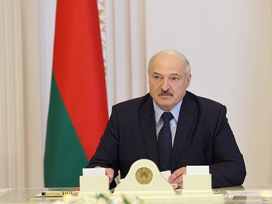 Лукашенко вылетел на Дальний Восток