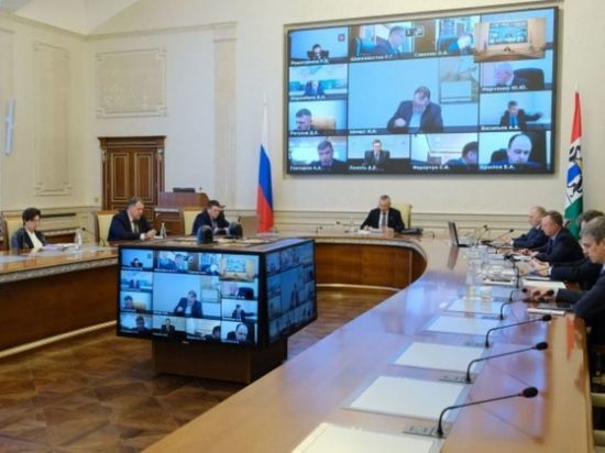 В Новосибирской области губернатору дали право увольнять мэров