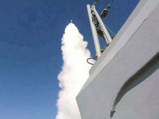 Минобороны России опубликовало видео уничтожения с фрегата "Адмирал Эссен" "Байрактара"