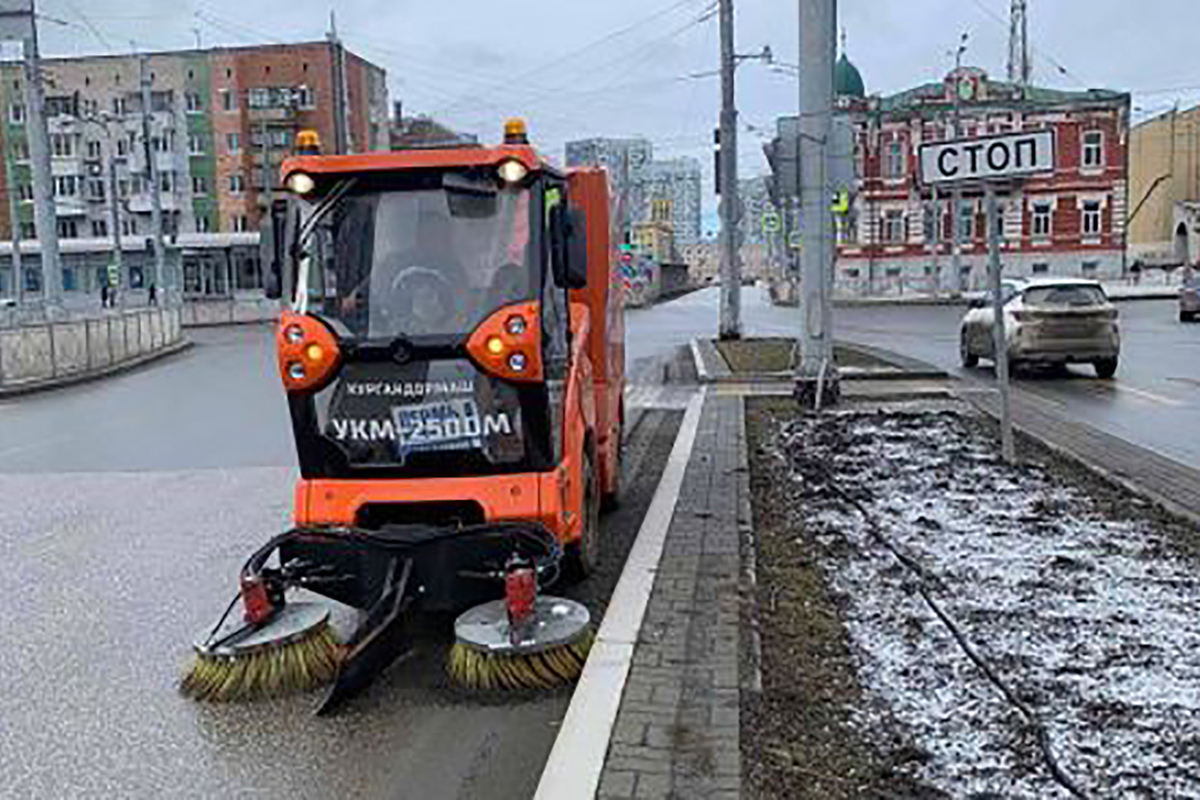 В Перми стартовала традиционная весенняя уборка - МК Пермь