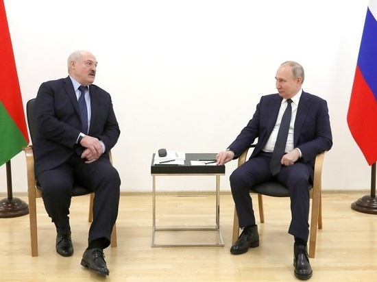 Лукашенко: Белоруссию устраивает торговля за рубли