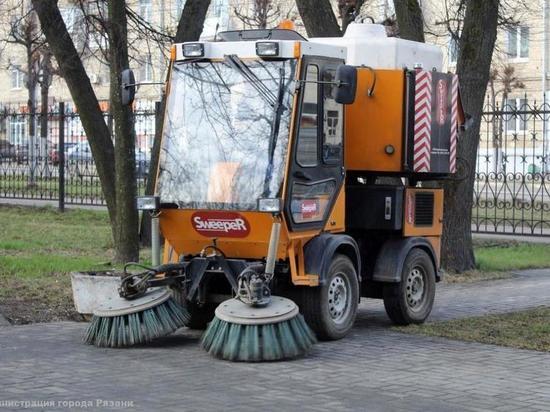 Николай Любимов поручил усилить работу по уборке улиц в Рязани