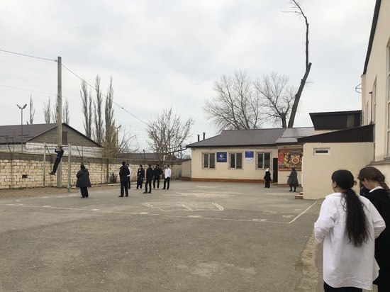 Жители Загородного просят УФСИН Дагестана передать земли школе