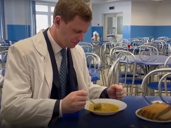 Вкусно и полезно: глава Пуровского района проверил качество питания в школах