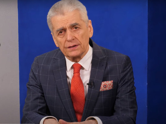 Онищенко: каждый десятый умерший в мире от ковида - россиянин