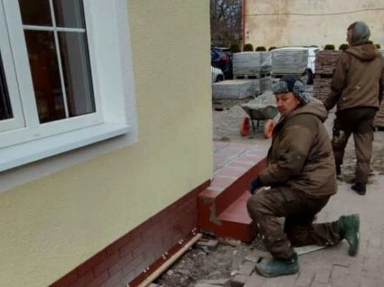 Ремонтирующего библиотеку в Зеленоградске подрядчика оштрафуют за срыв сроков