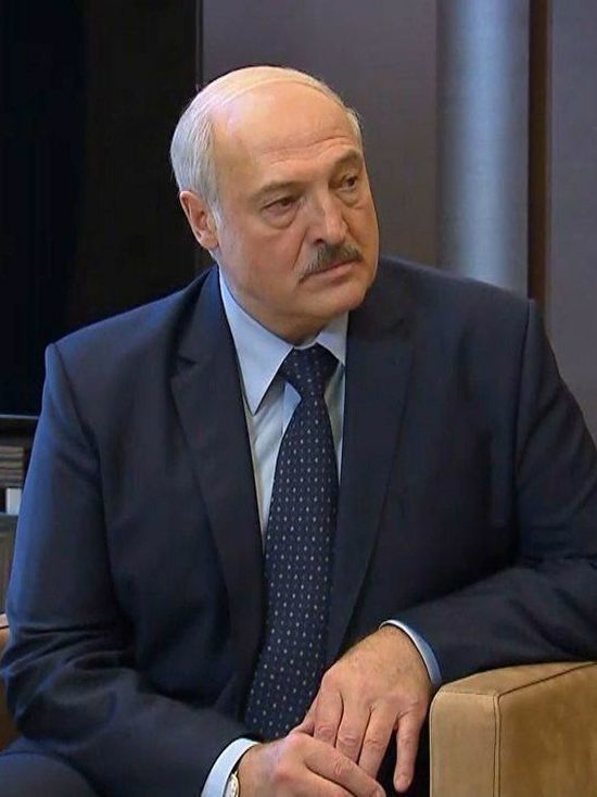 Лукашенко побывал на острове Русский во Владивостоке