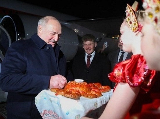 Лукашенко заявил о желании приехать на Восточный экономический форум
