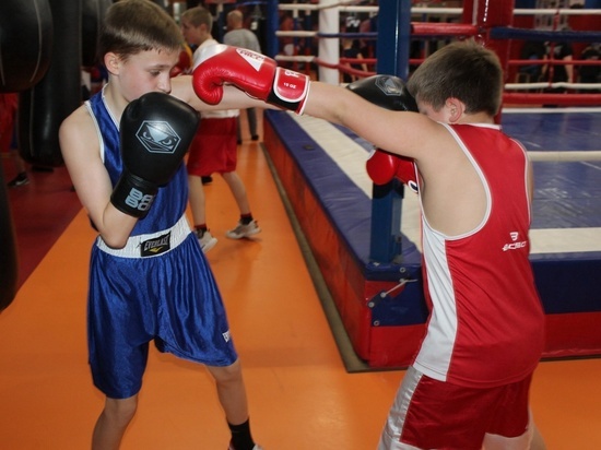 Юные боксеры из ДНР провели тренировку в Анапе