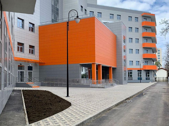 В лечебно-диагностический корпус краснодарской детской ККБ поставили всё оборудование