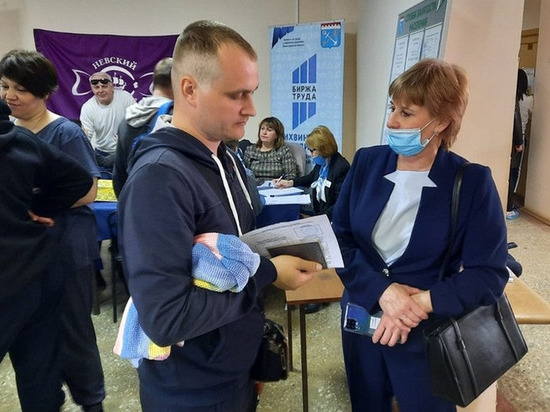 Более 200 беженцев изъявили желание работать в Ленобласти