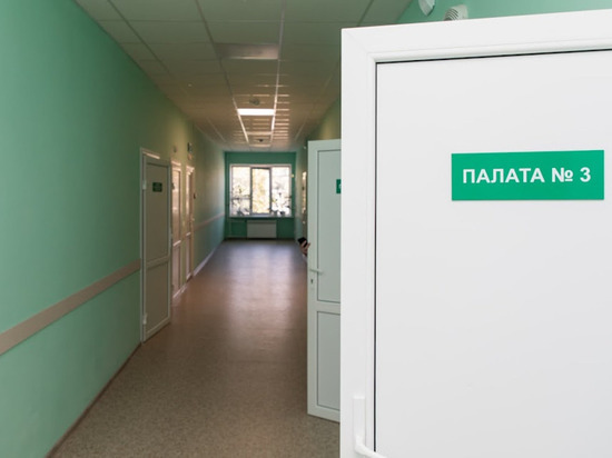 В Астрахани 2-летний ребенок перевернул кастрюлю с борщом и получил ожоги