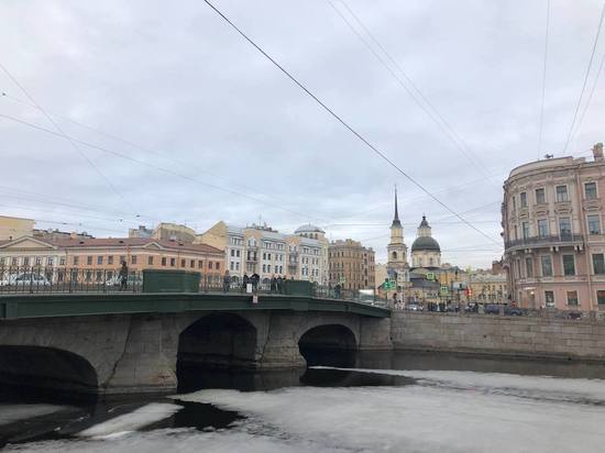 Небольшие дожди и +6 градусов: какой будет погода в Петербурге 15 апреля