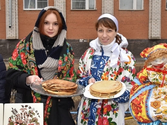 Астраханцев приглашают спеть на кухне