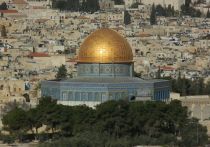 В ходе беспорядков на Храмовой горе в Иерусалиме ранения получили 150 человек, среди пострадавших трое израильских полицейских