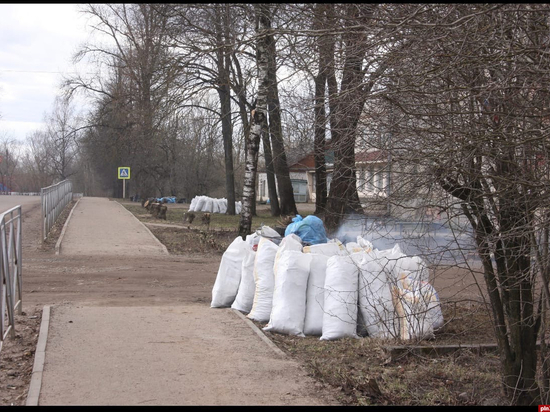 В Кирове за неделю собрали 100 кубометров мусора и 400 тонн смёта
