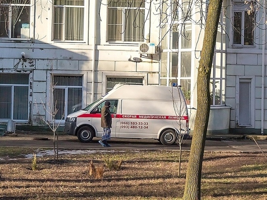 При обстреле Донецка тяжело ранен мирный житель