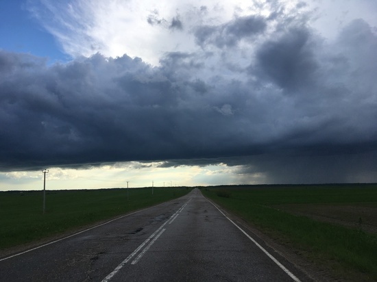 Преследуя угонщика, смоленским полицейским пришлось стрелять по колесам