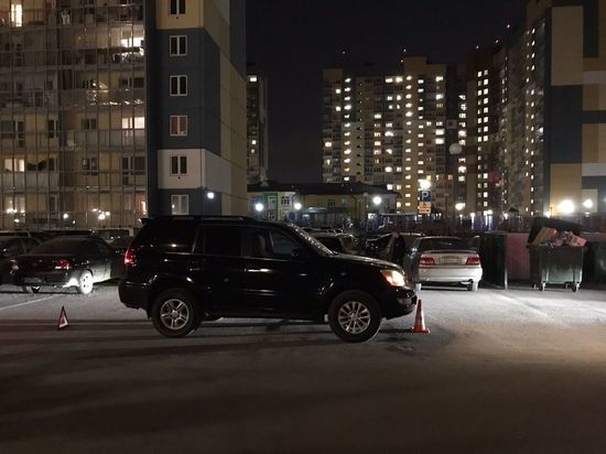 Лексус сбил выехавшего на дорогу 6-летнего ребенка на велосипеде в Новосибирске