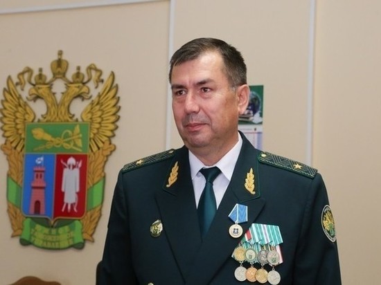Бывшего начальника астраханской таможни приговорили к семи годам колонии строго режима