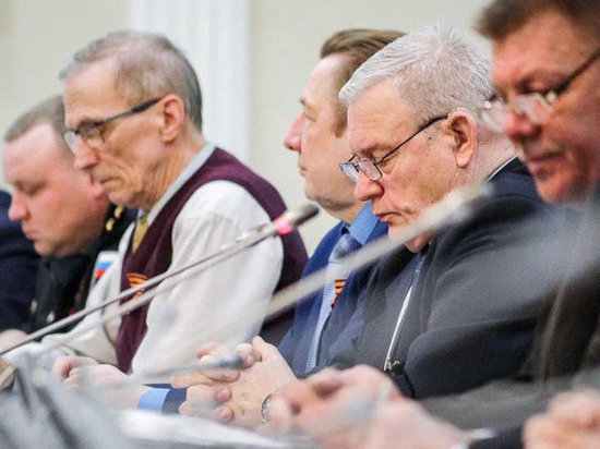В правительстве Архангельской области обсудили вопросы поддержки ветеранов
