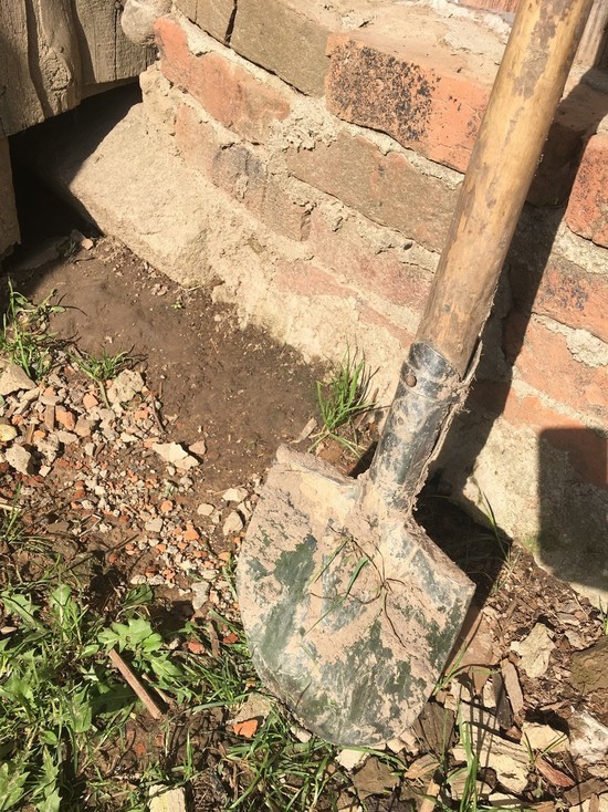 Смоленским садоводам рекомендовали запастись 200 литрами воды