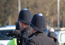 Британским полицейским порекомендовали отказаться от использования слов «сэр» и «мэм» при обращении к гражданам