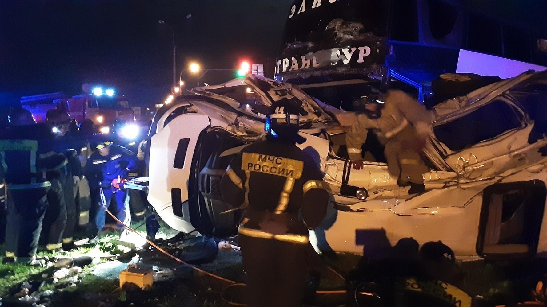 В аварии двух пассажирских автобусов под Воронежем погибли четыре человека
