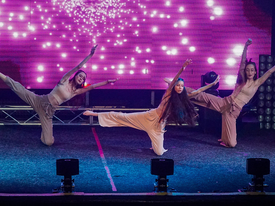 В Комсомольске-на-Амуре прошел фестиваль женского танца «Эндорфин»