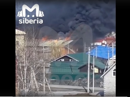 Крупный пожар случился в участковой больнице  Шерегеша
