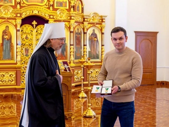 Медикам Рязанской ОКБ имени Семашко вручили медали Русской православной церкви