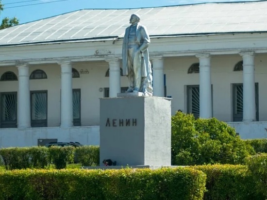 В костромском Галиче собираются подвинуть Ленина