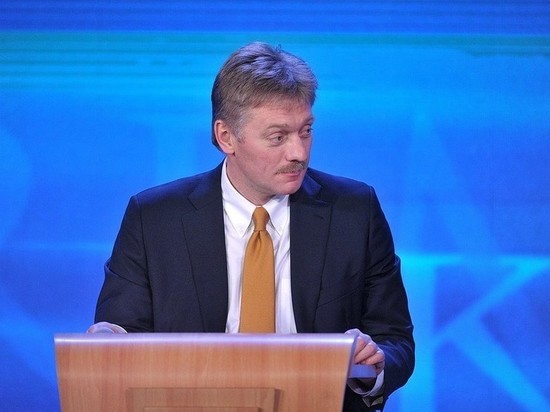 Песков ответил насчет использования знамени Победы в спецоперации на Украине