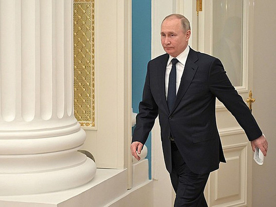 Путин призвал ускорить переход на рубли во внешней торговле