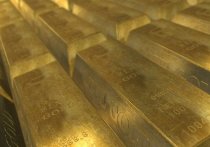 Стоимость золота выросла в понедельник более чем на 1%, поднявшись выше 2 тысяч долларов за тройскую унцию впервые с 11 марта.