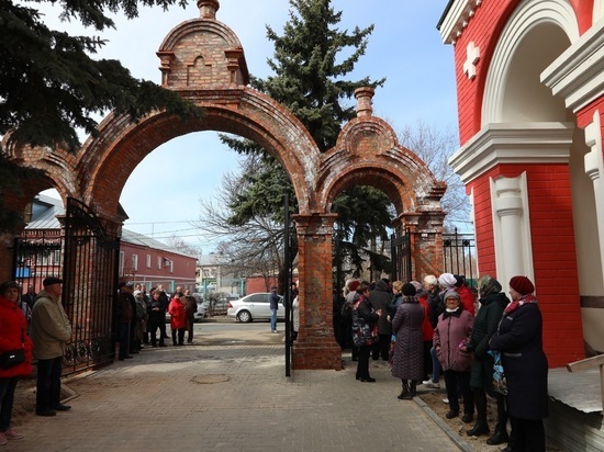 В Нижнем Новгороде простились с бывшим гендиректором Красного Сормова