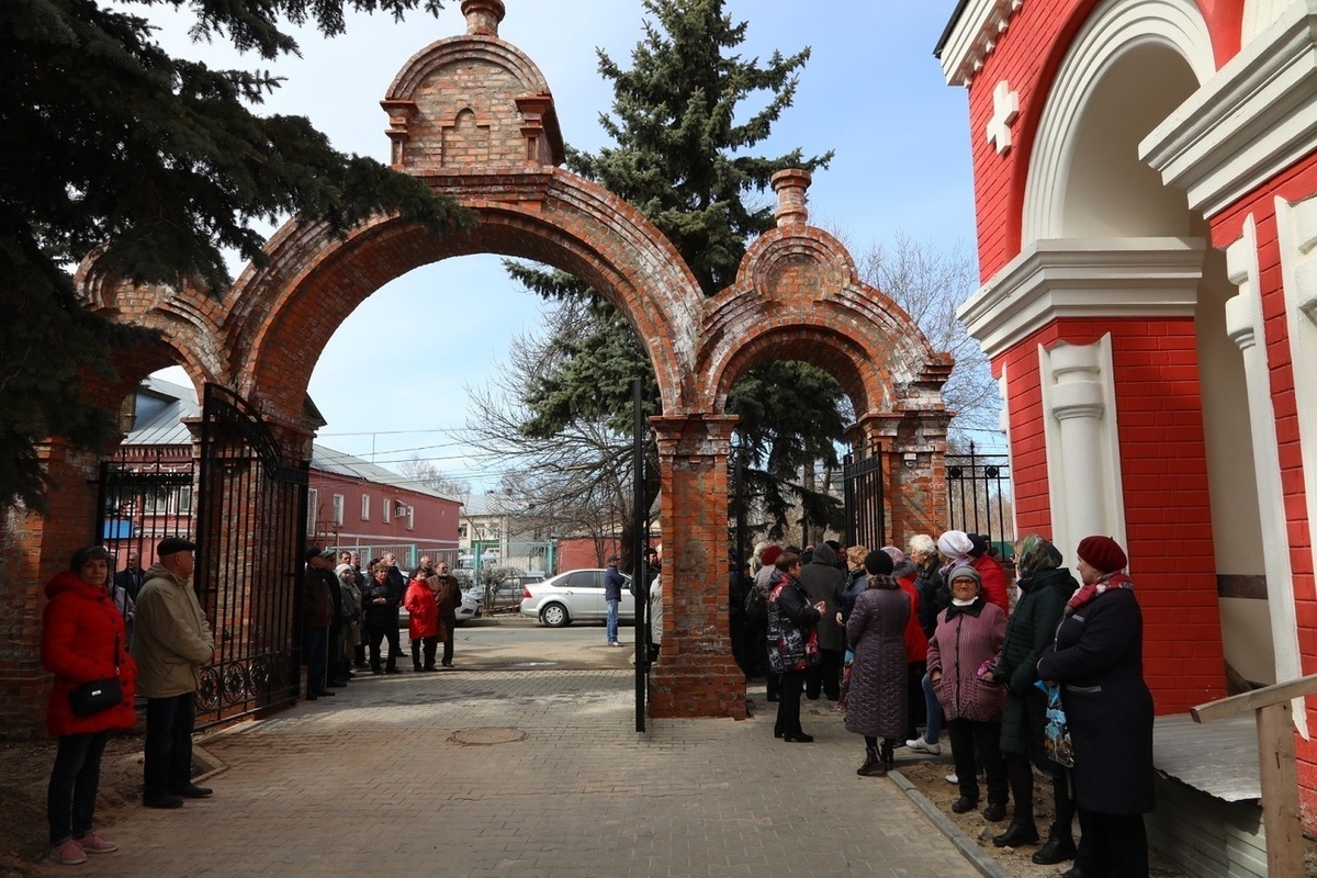 В Нижнем Новгороде простились с бывшим гендиректором Красного Сормова