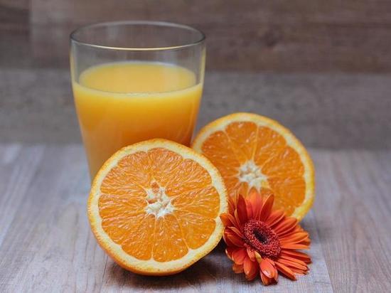 Владивостокских любителей апельсинового сока предупредили о сокращении продаж