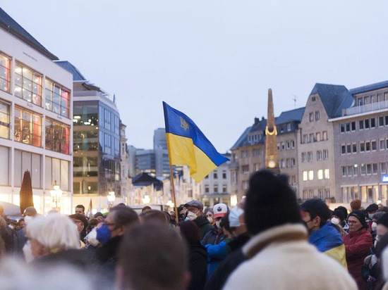 Гражданам Украины позволили выезжать за границу по внутреннему паспорту