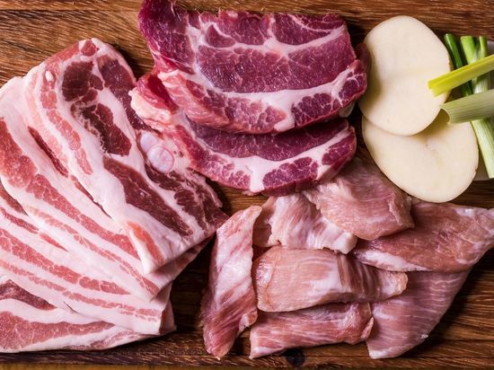 Гастроэнтеролог объяснил, как вводить мясо в рацион после Великого поста без вреда для здоровья