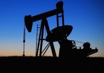 Официальный представитель Европейской комиссии Эрик Мамер подтвердил, что в Евросоюзе начали разрабатывать санкции против российской нефти