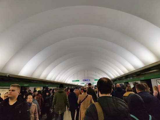 Петербургское метро не будет работать в пасхальную ночь