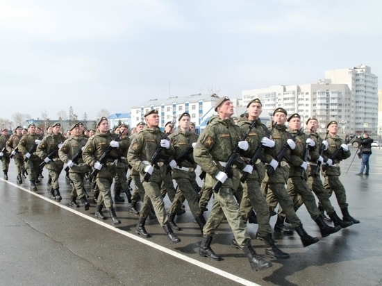 В параде Победы в Южно-Сахалинске примут участие сотни военнослужащих