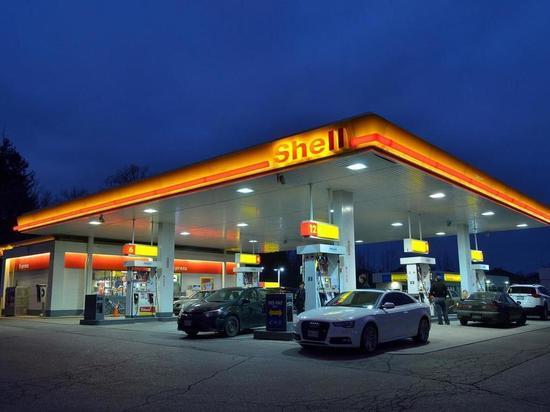 Компания Shell уволила из «Сахалин-2» десятки сотрудников