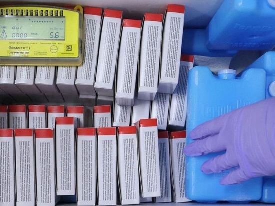 Восемь человек с COVID-19 госпитализировали за сутки в Курганской области