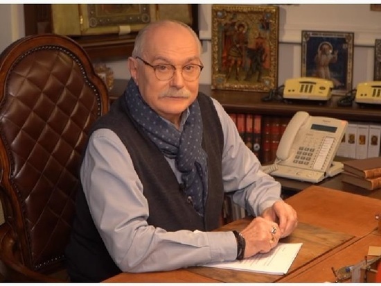 В Петербурге четвероклашкам показали "Бесогон" Михалкова с трупами