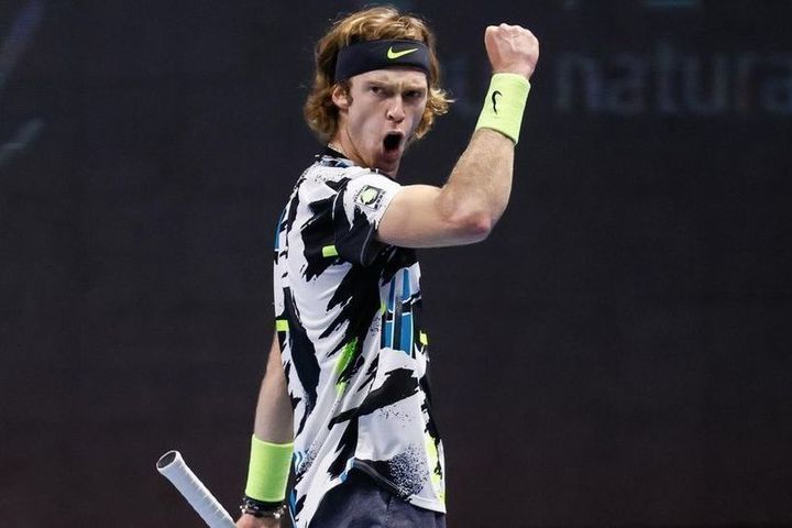 Рублев вышел в четвертьфинал турнира ATP в Белграде