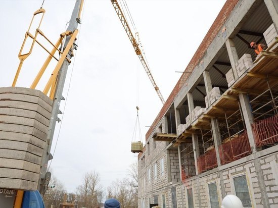 Каркас нового детского сада возведён в Серпухове