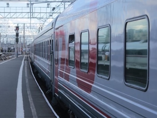 В конце апреля и мае в Архангельской и Вологодской областях изменится расписание пригородных поездов